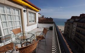 Ático con Terraza y Vistas Playa Silgar